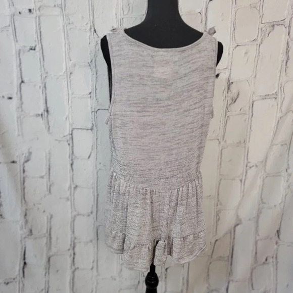 Light Gray V-neck Ruffle Hem Lightweight Womens Summer Tank L - Picture 7 of 9